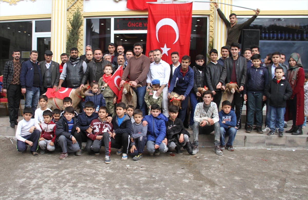Gaziantep ve Malatya\'da Zeytin Dalı Harekatı\'na Destek