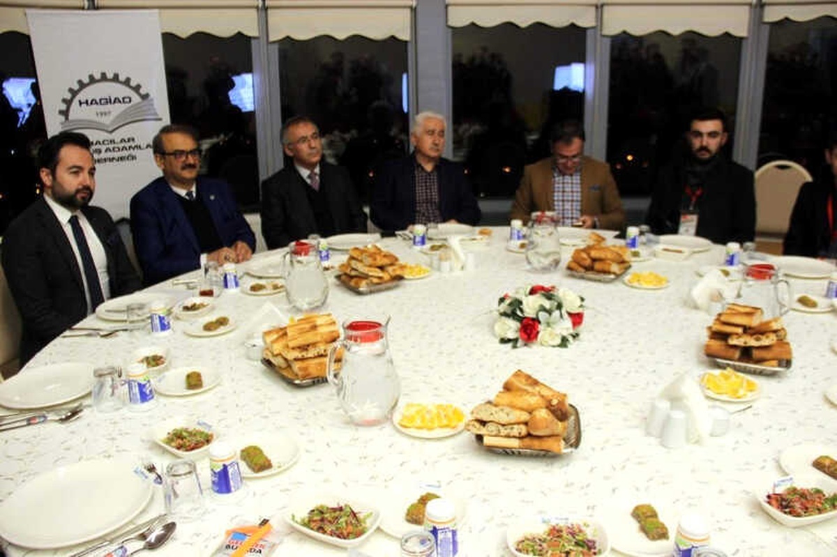 Hagiad Mühendis Adayları ile Bir Araya Geldi