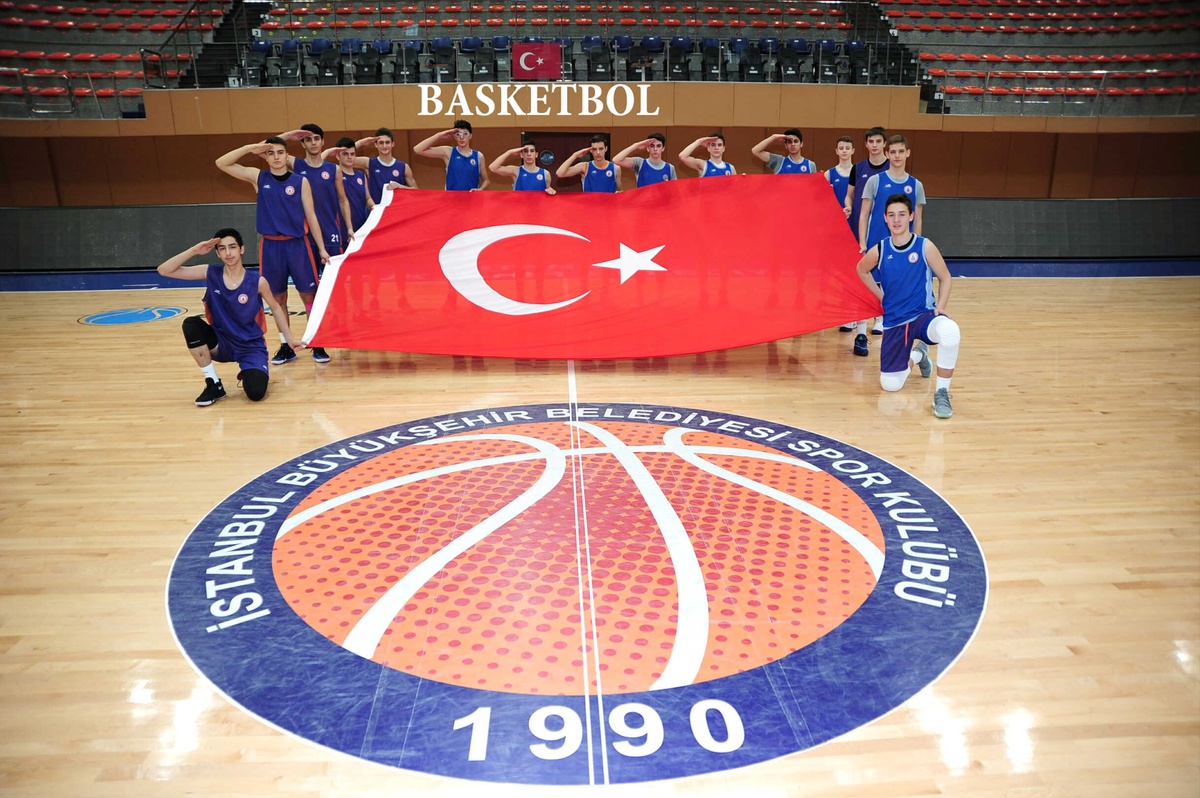 İBB Sporcuları Afrin\'deki Mehmetçik Abilerine Selam Durdu