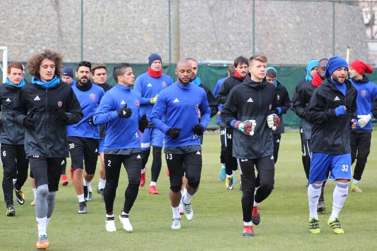 Karabükspor, Başakşehir Hazırlıklarını Tamamladı