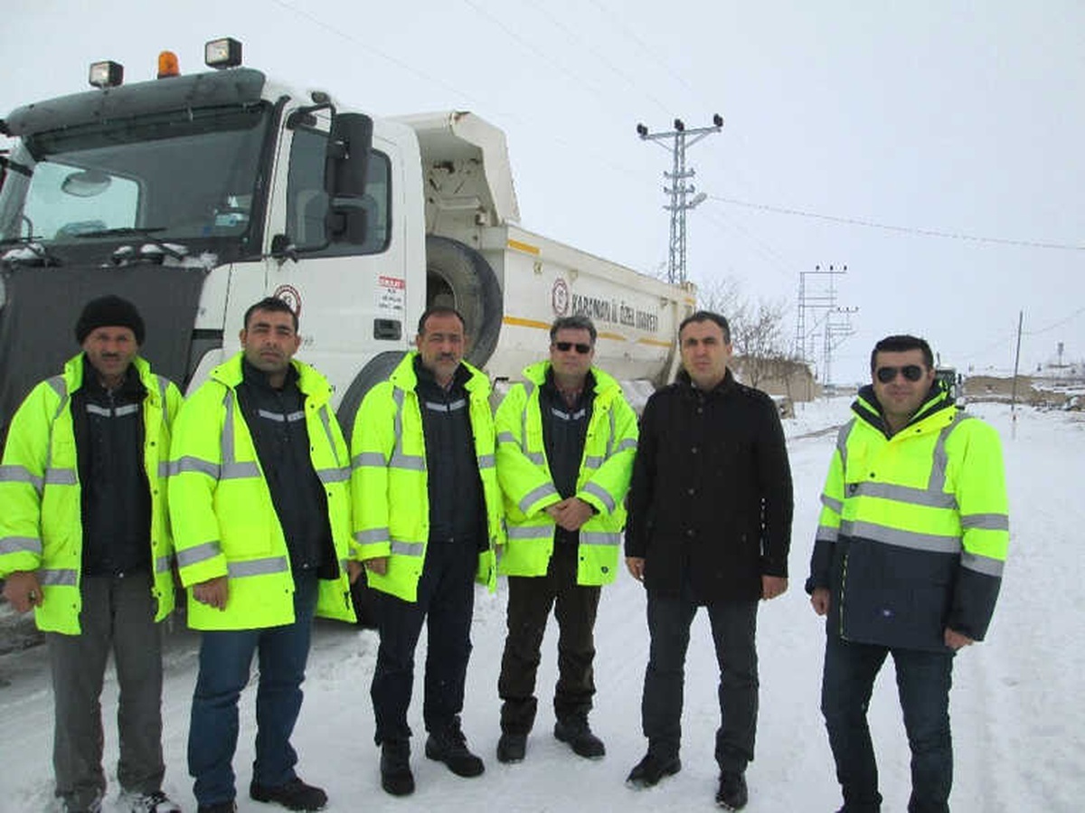 Karaman\'da Kapanan Köy Yolları Yeniden Ulaşıma Açıldı