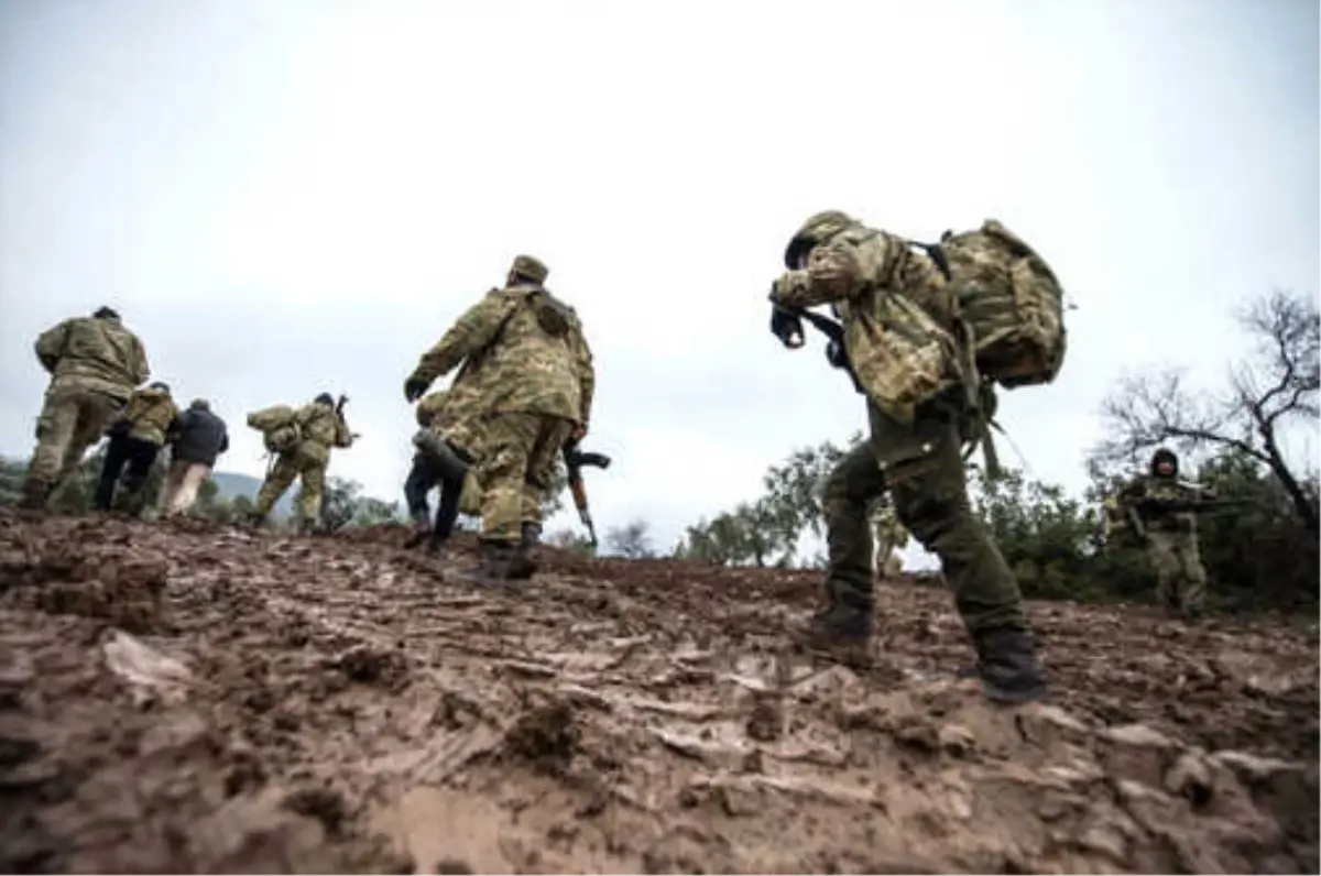 Afrin Harekatı\'nda 8. Gün! Mehmetçik 8 Koldan Afrin\'e Yürüyor