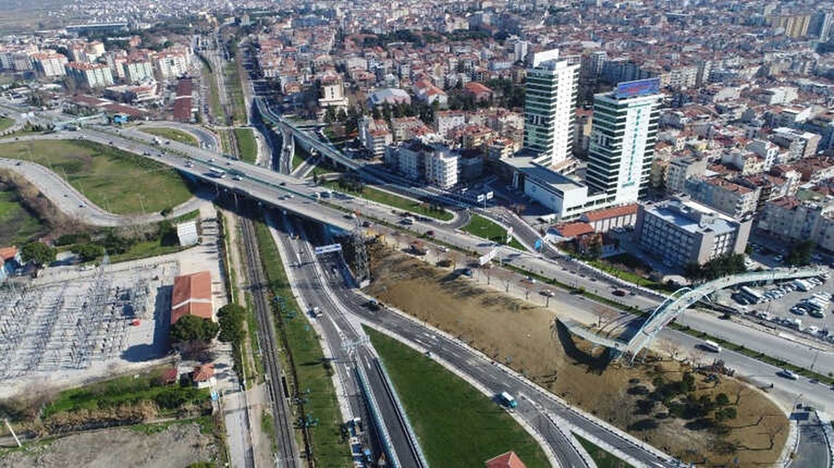 Öğretmenevi Kavşağı Pazartesi Açılıyor