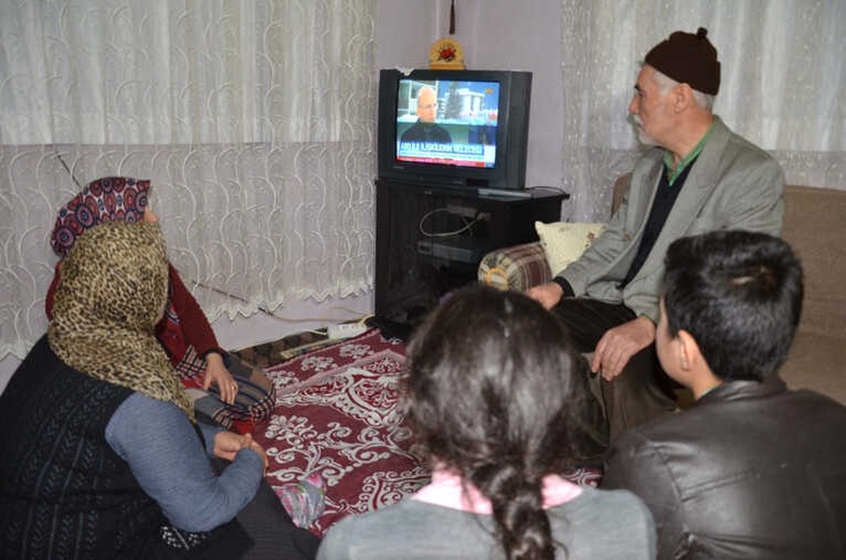 Suriyelilerin Gözü \'Zeytin Dalı Harekatında