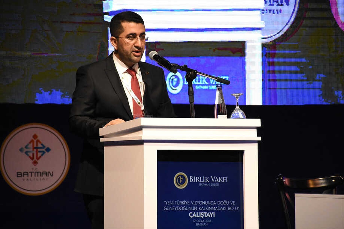 Yeni Türkiye Vizyonunda Doğu ve Güneydoğu\'nun Kalkınmadaki Rolü" Çalıştayı