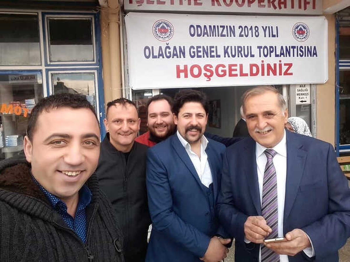 Başkan Adaylarının Oyları Eşit Çıkınca Kura Yerine Yeniden Seçim İstediler