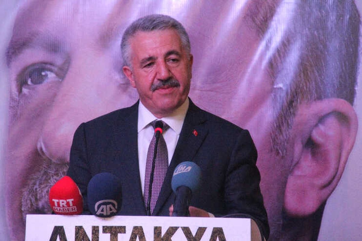 Burnumuzun Dibinde Terör Koridoru Oluşturulmasına Sessiz Kalacak Değiliz"
