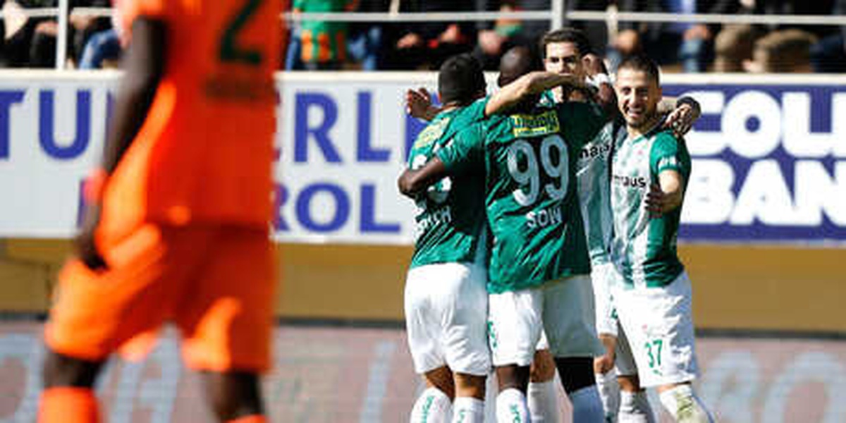 Bursaspor\'un Aklı Geçen Sezonda Kaldı