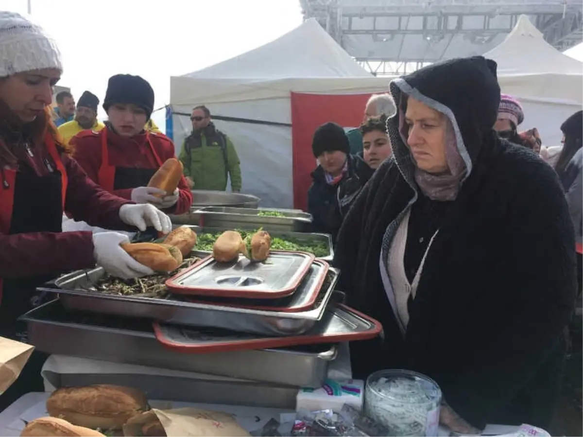 Erciyes\'te Hamsi Festivali Yapıldı