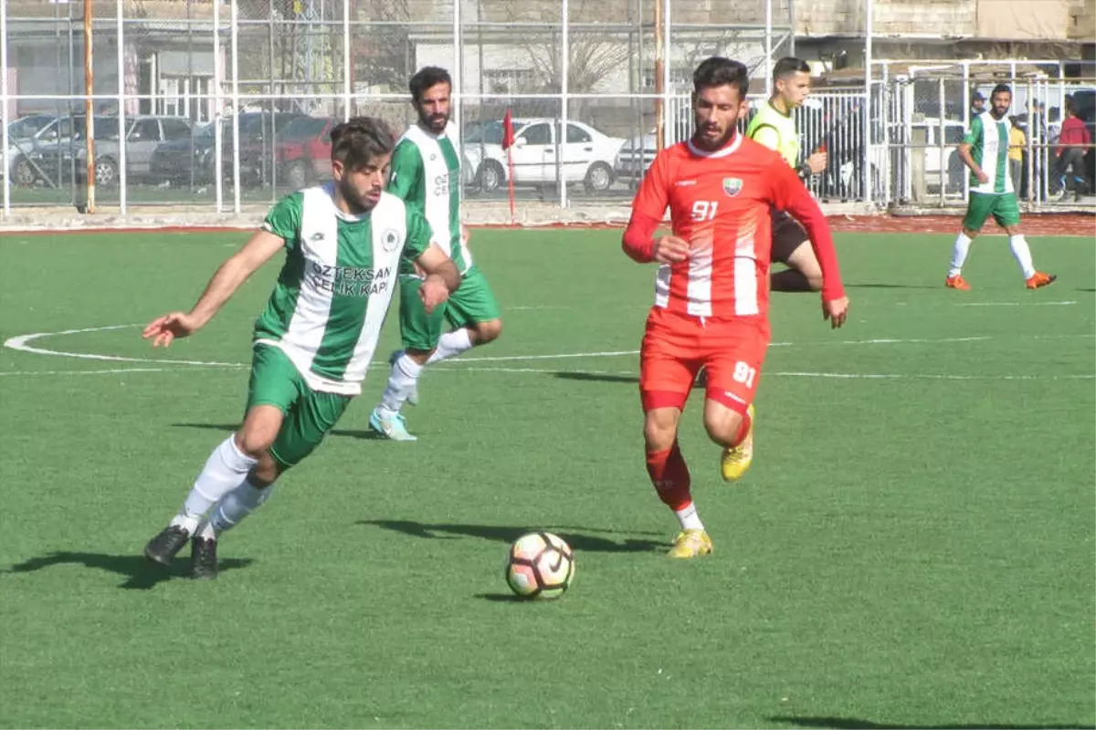 Futbol: Spor Toto Bal