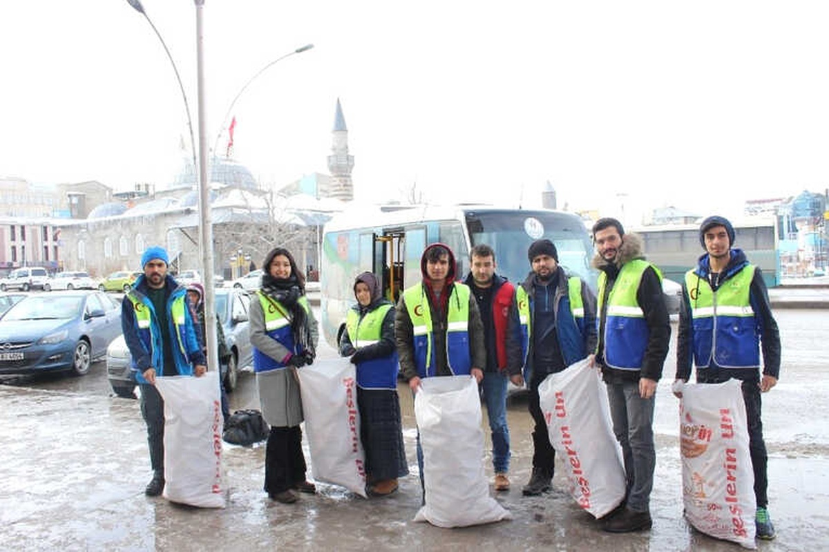 Gençlik Liderleri ile Gönüllü Gençler Yaban Hayatı Unutmadılar