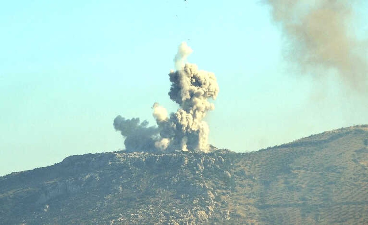 Pyd/ypg Mevzilerine Bomba Yağıyor