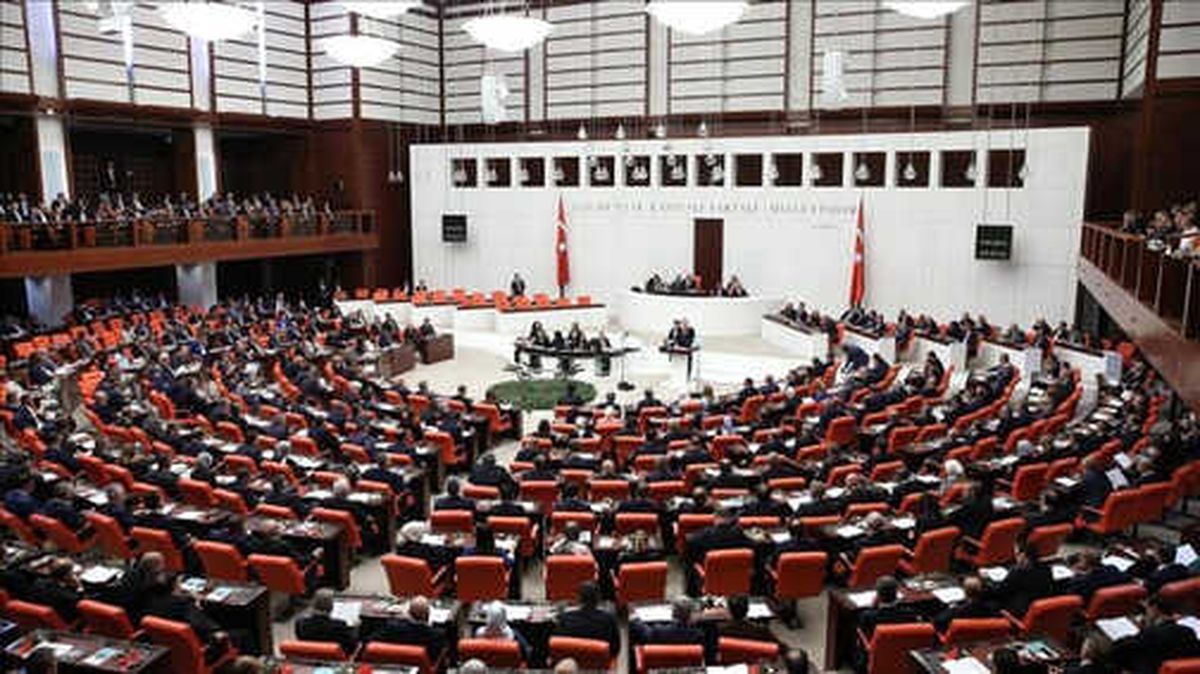 TBMM\'de Gündem "Zeytin Dalı Harekatı"