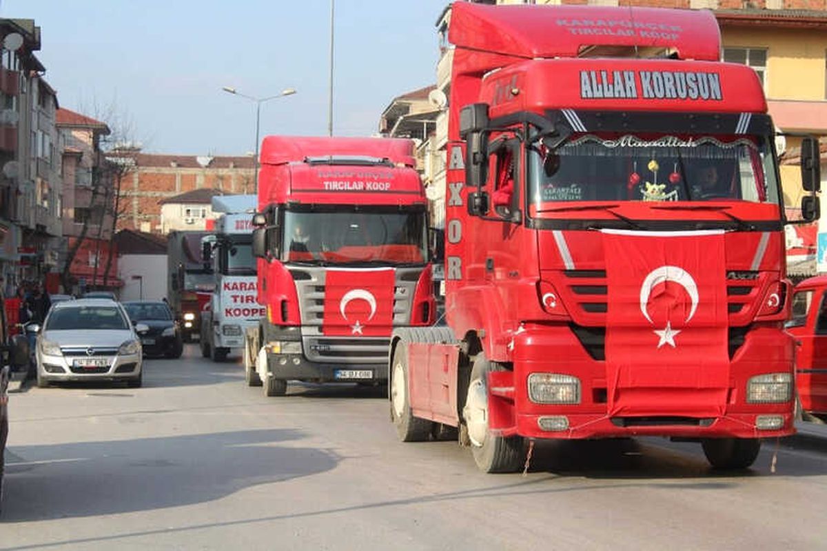 Tırcılar\'dan Afrin\'de Görev Yapan Askerler İçin Konvoy