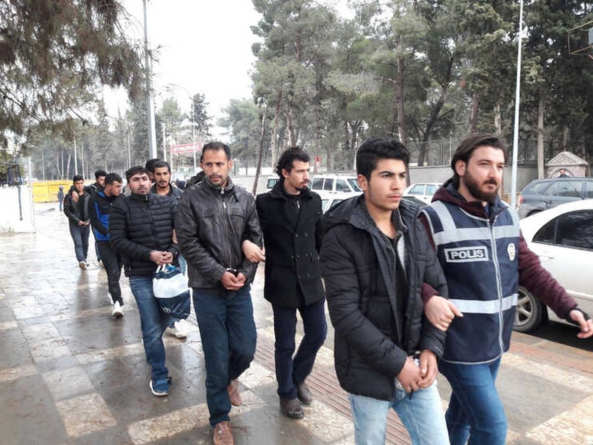 Altınları Paylaşamayan Dolandırıcılar Öyle Bir Şey Yaptı Ki !