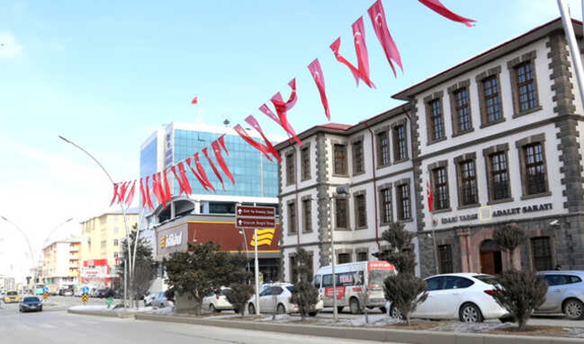 Büyükşehir\'den Afrin Harekâtı\'na Bayraklı Destek