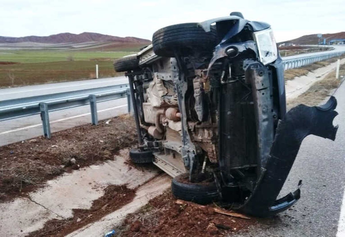 Çorum\'da Trafik Kazası: 3 Yaralı