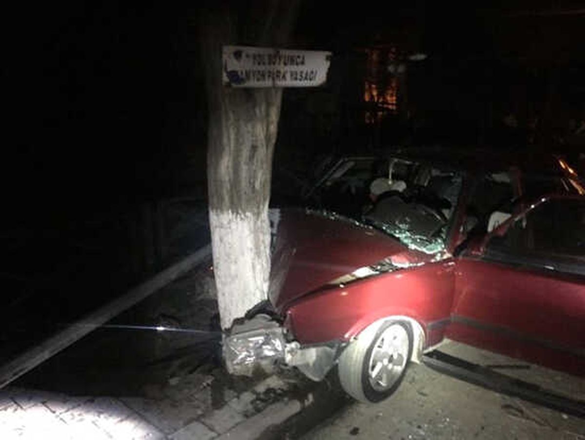 Emanet Arabayla Dehşet Saçtı, 4 Yaralı