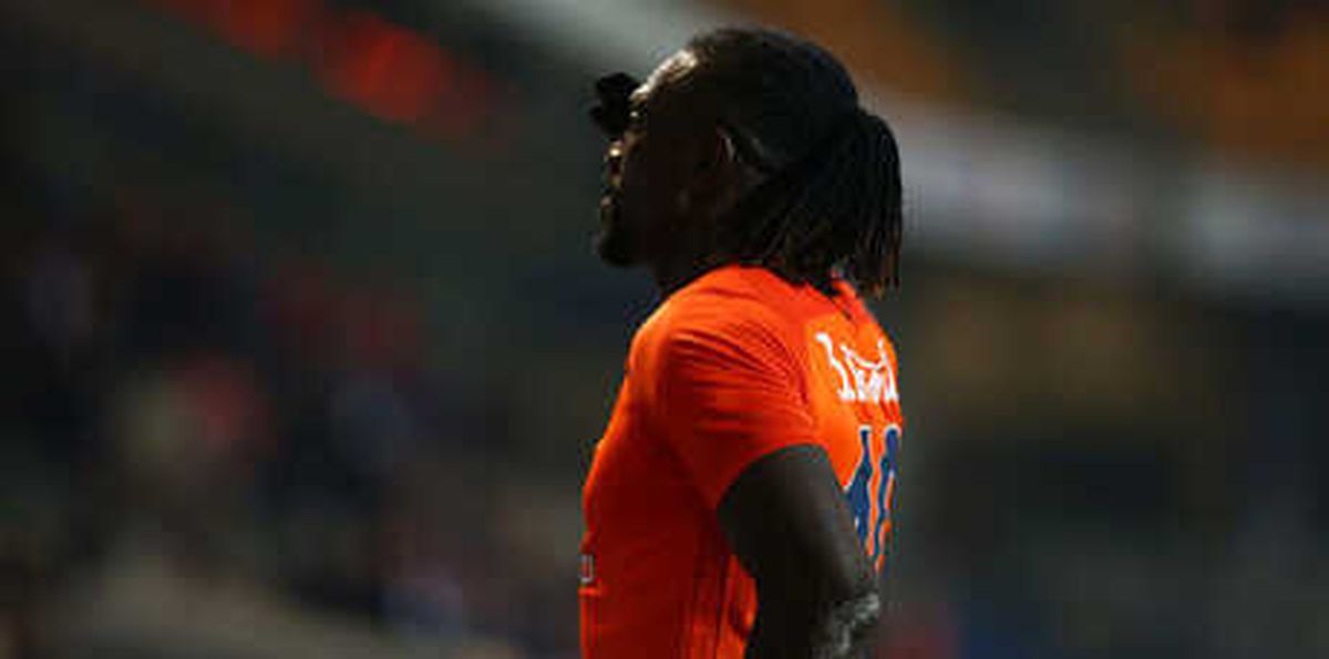 Emmanuel Adebayor: "Askerlere Saygımı Göstermek İstedim"