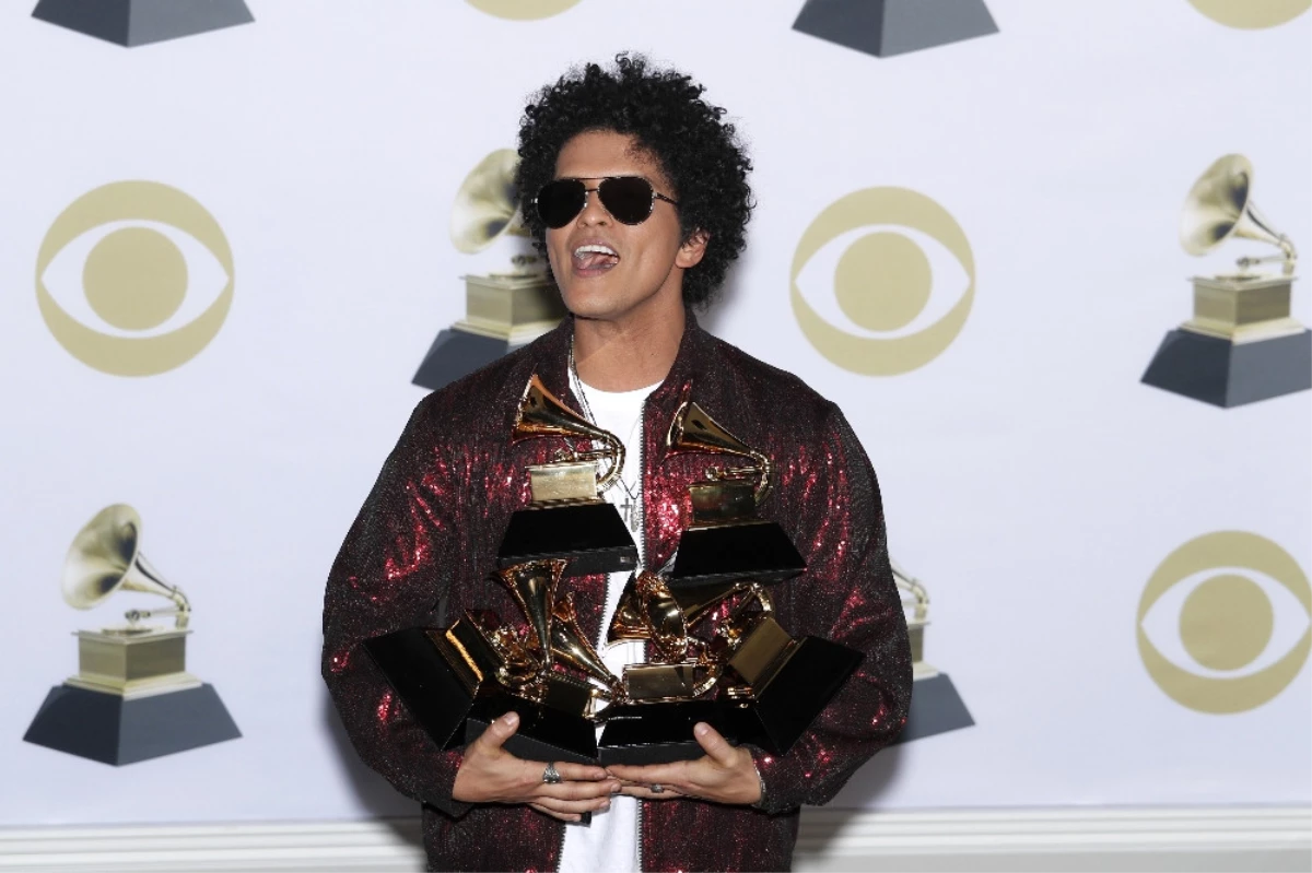 Grammy Ödülleri\'ne Bruno Mars Damgası