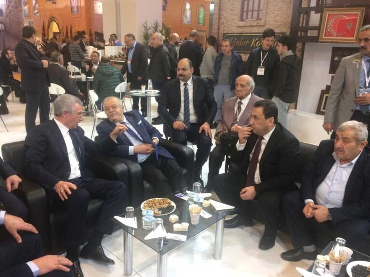Kırşehir Standı Emitt\'de \'Bölge Havasını En İyi Yansıtan Stant Ödülü\'nü Aldı