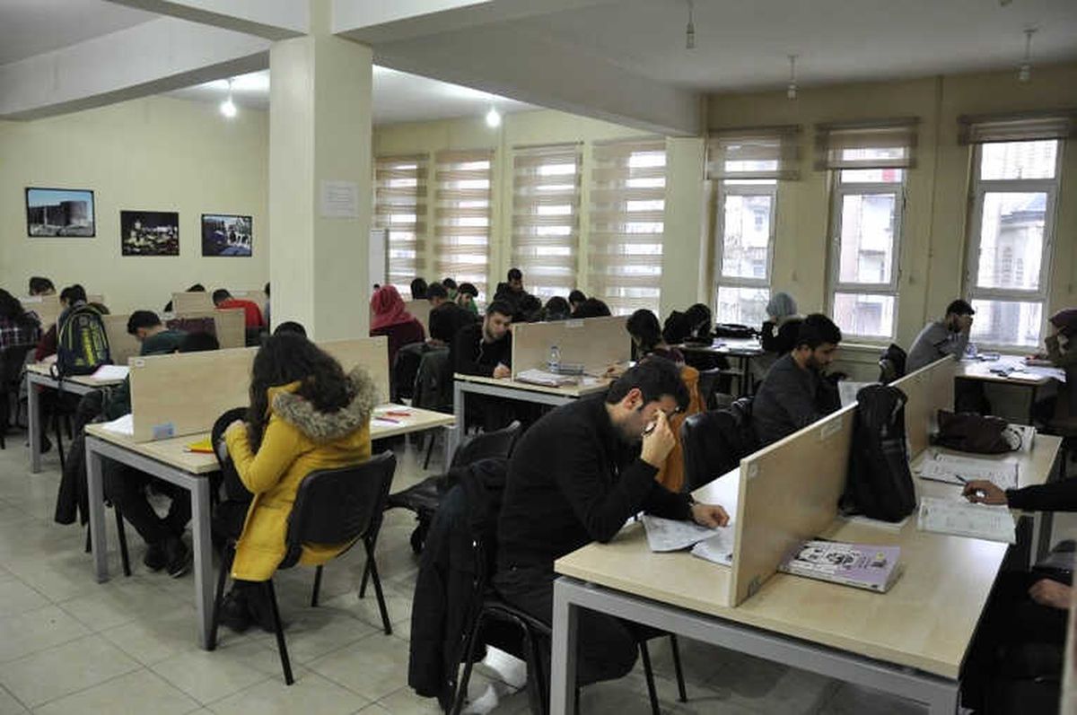 Sömestr Tatilinde Kütüphaneler Doldu Taştı