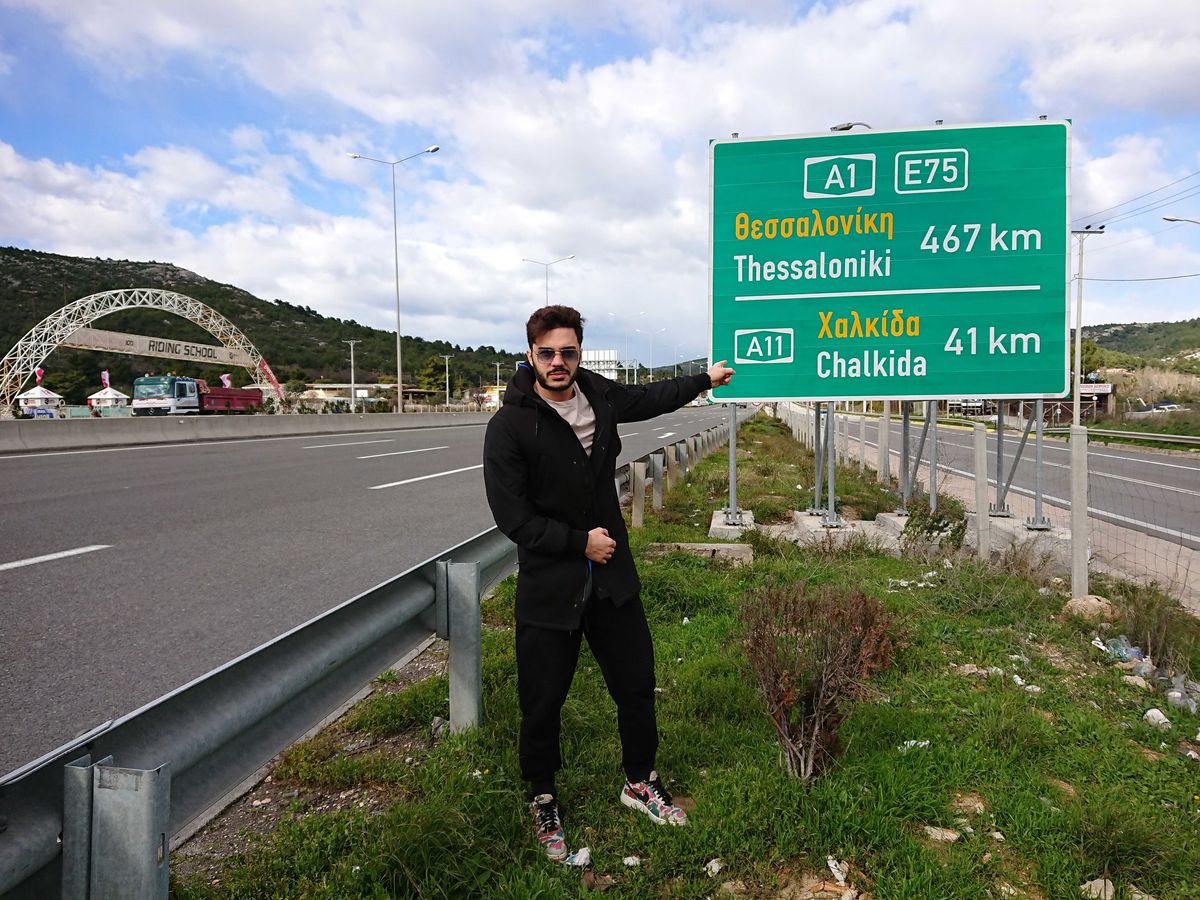 Uçağı Kaçıran "İlyas Yalçıntaş" Sete Yine Yetişti!