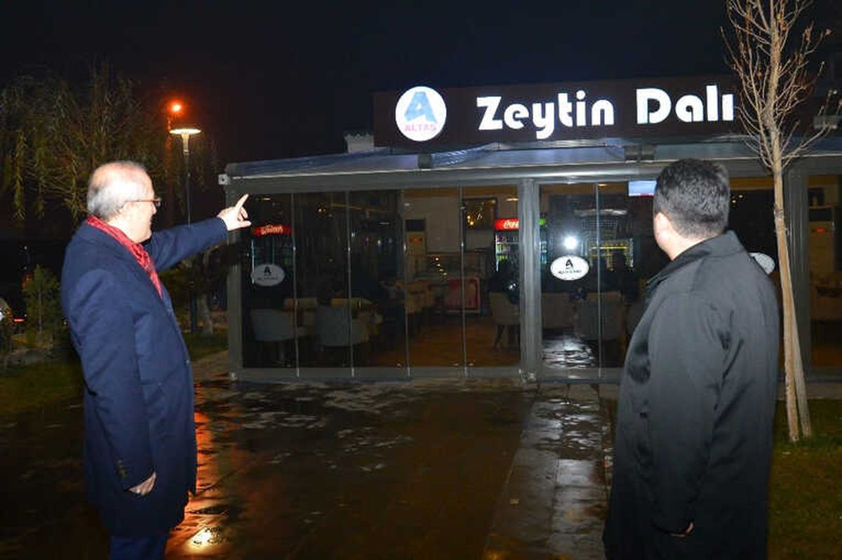 Altıeylül Belediyesi\'den Zeytin Dalı\'na Manevi Destek