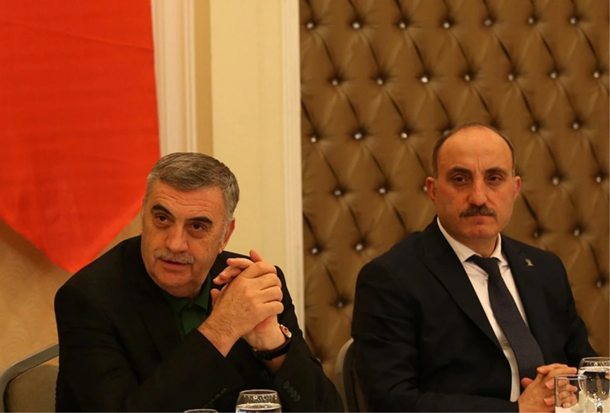 Başkan Toçoğlu AK Parti İl Değerlendirme Toplantısı\'na Katıldı