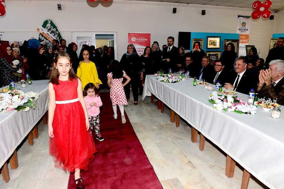 Büyükşehirden \'Hünerli Eller\' Sergisi