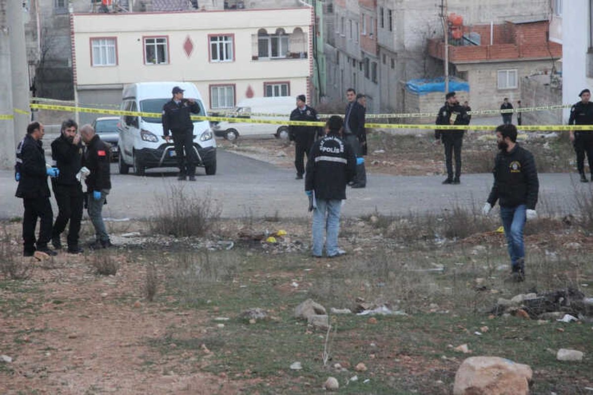 Kilis\'te Boş Araziye Roket Düştü
