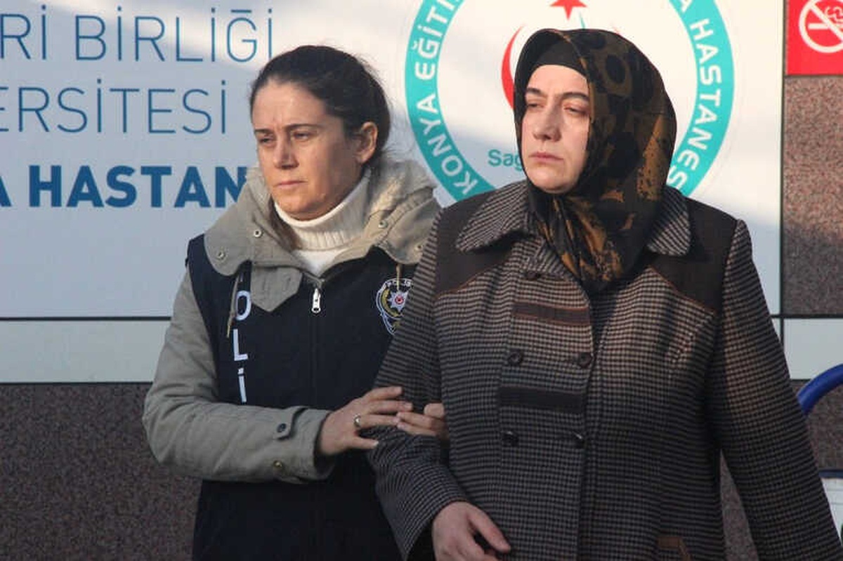 Konya\'da Fetö Ablalarına Operasyon: 15 Gözaltı