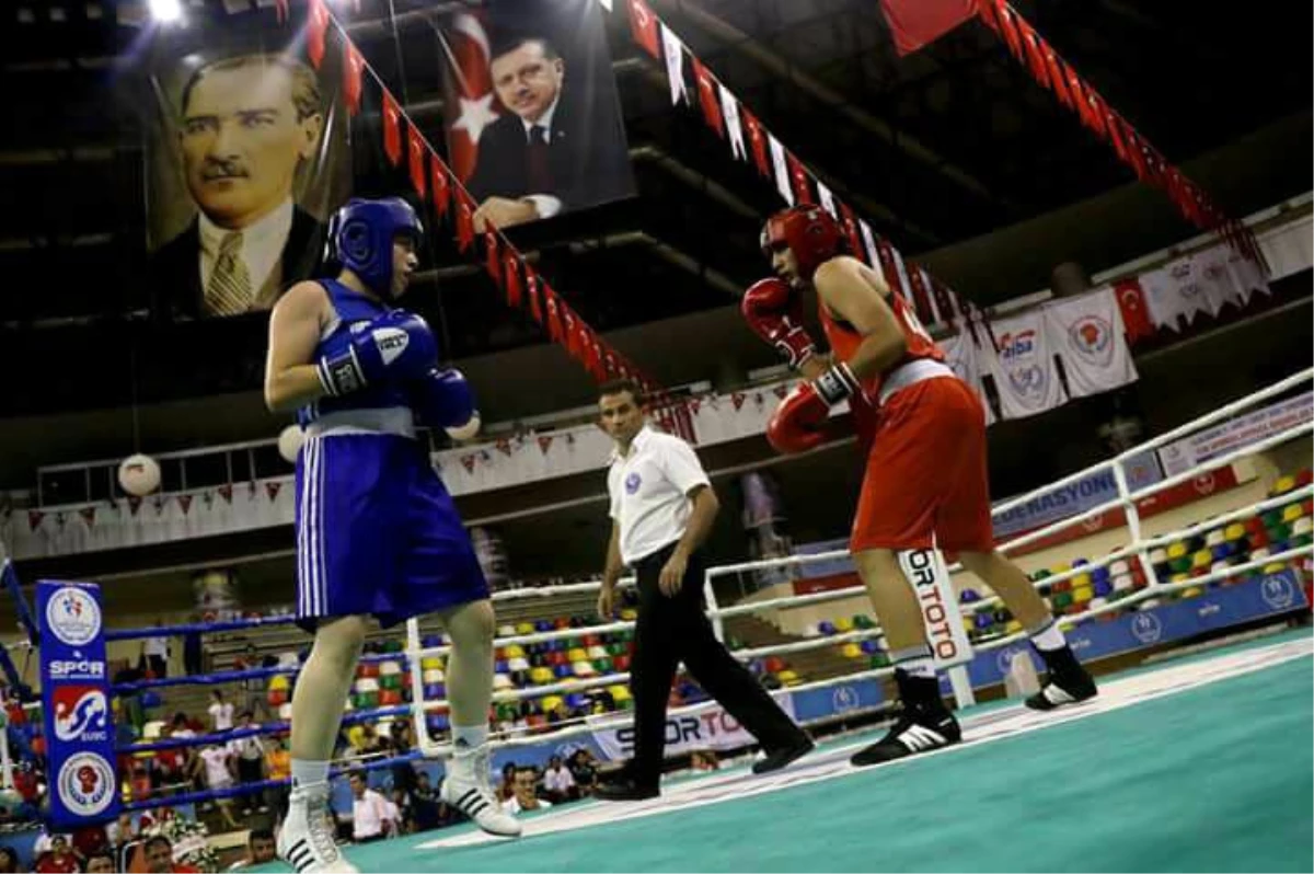 Nevşehir Belediyesi Gençlik Ve Spor Kulübü Boks Takımı İddialı