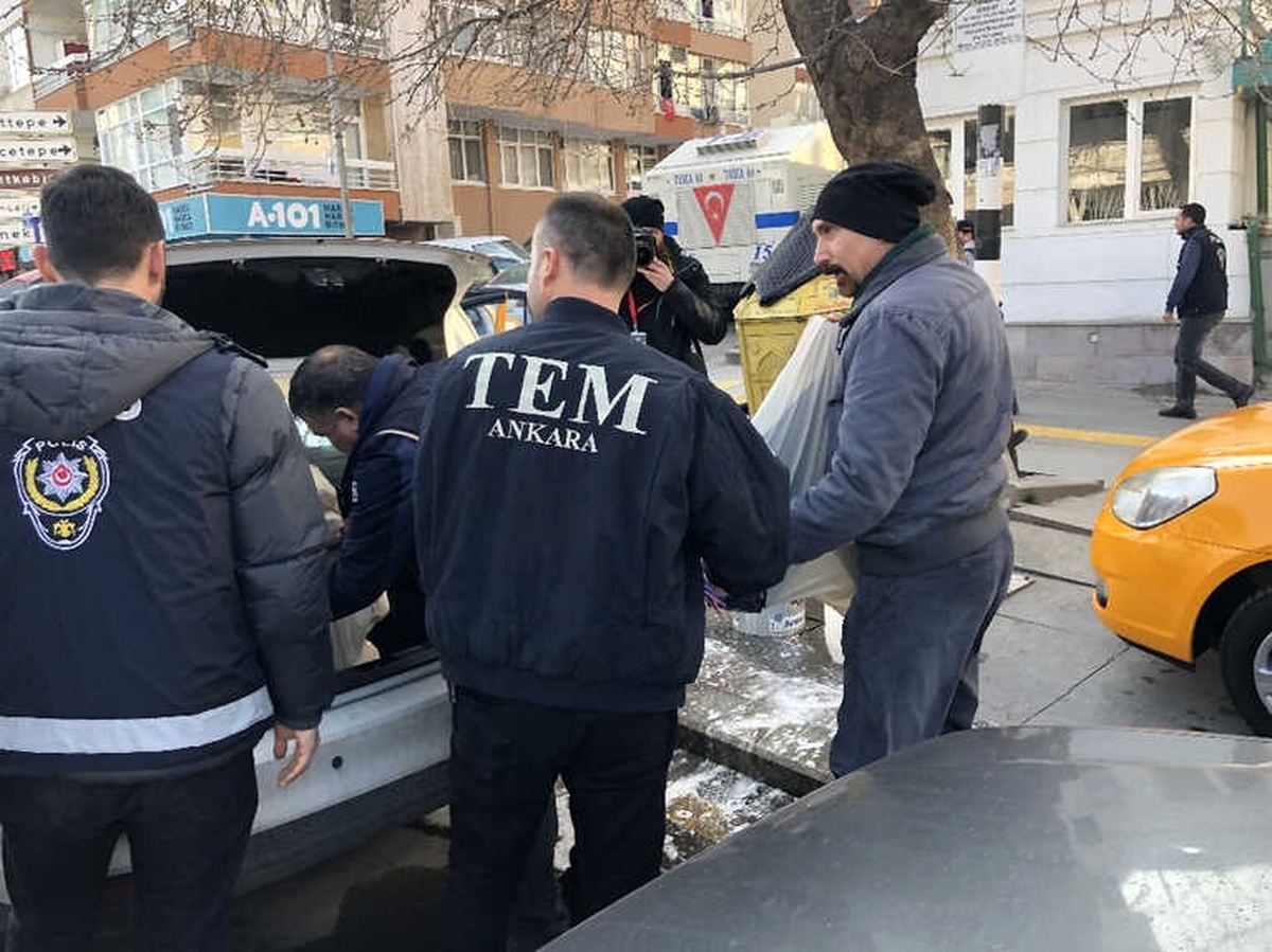 Polisin Ttb Genel Merkezi\'ndeki Araması Tamamlandı