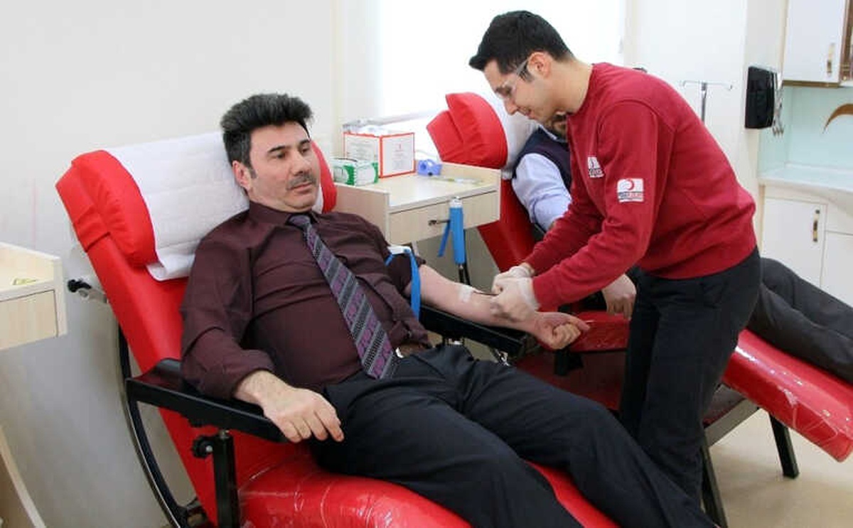 Üniversite Personelinden Mehmetçik\'e Destek