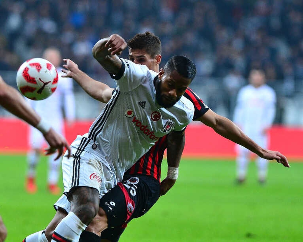 Ziraat Türkiye Kupası: Beşiktaş: 1 - Gençlerbirliği: 0 (İlk Yarı)