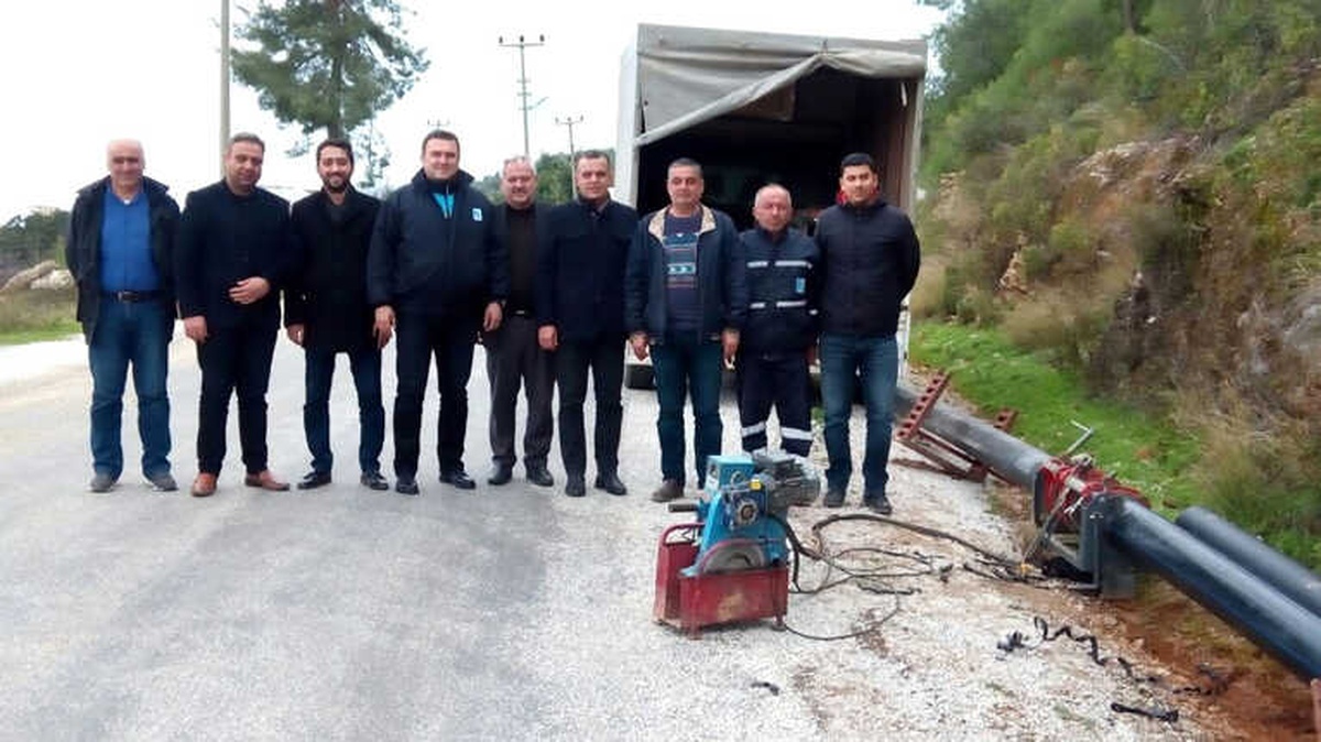 Alanya Çıplaklı\'nın İçme Suyu Hattı Yenileniyor