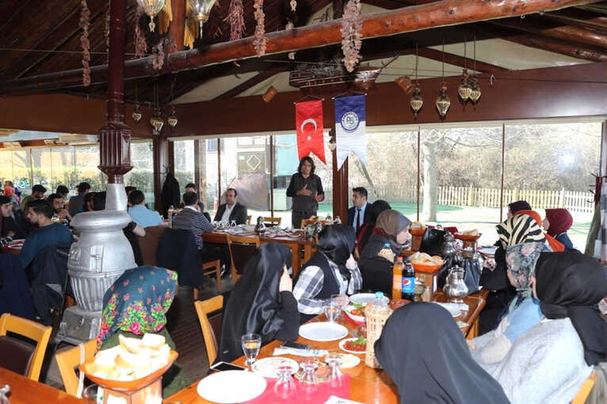 Arnavutköy Belediyesi, Argem Mezunu Üniversiteli Gençleri Ağırladı