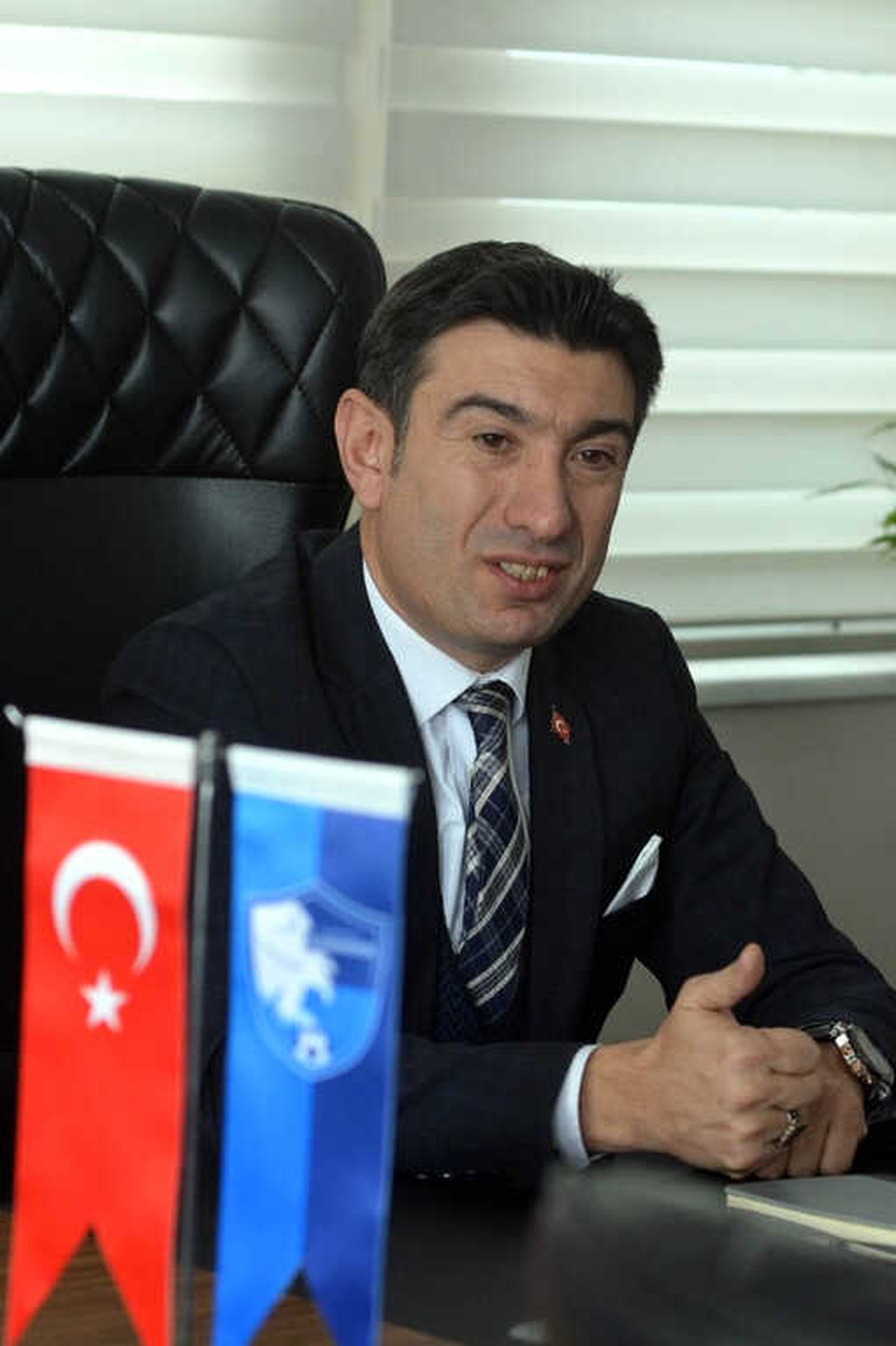 B.b. Erzurumspor Kulübü Başkanı Doğan: "Dualarımız Mehmetçikle"