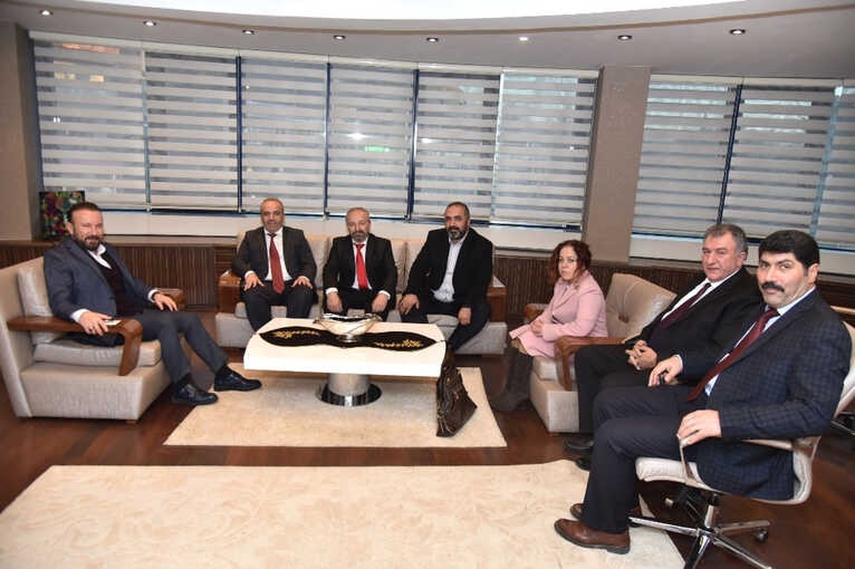 Başkan Doğan, Vatandaşları Makamında Ağırlıyor