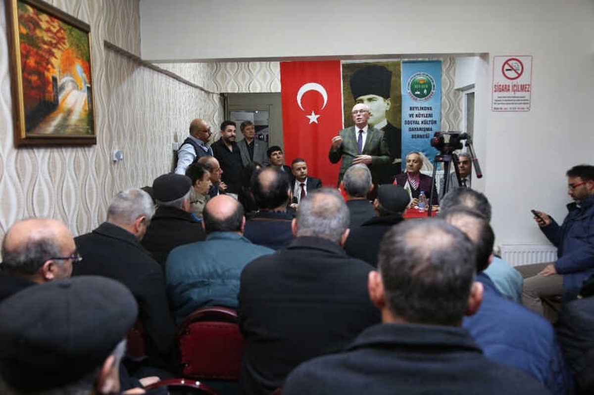 Başkan Kazım Kurt, Bey-Der\'de Vatandaşlarla Buluştu
