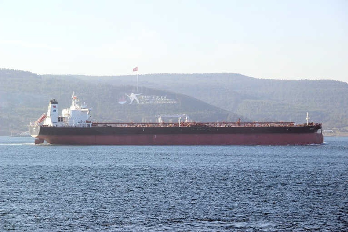 Çanakkale Boğazı Gemi Geçişlerine Yeniden Açıldı