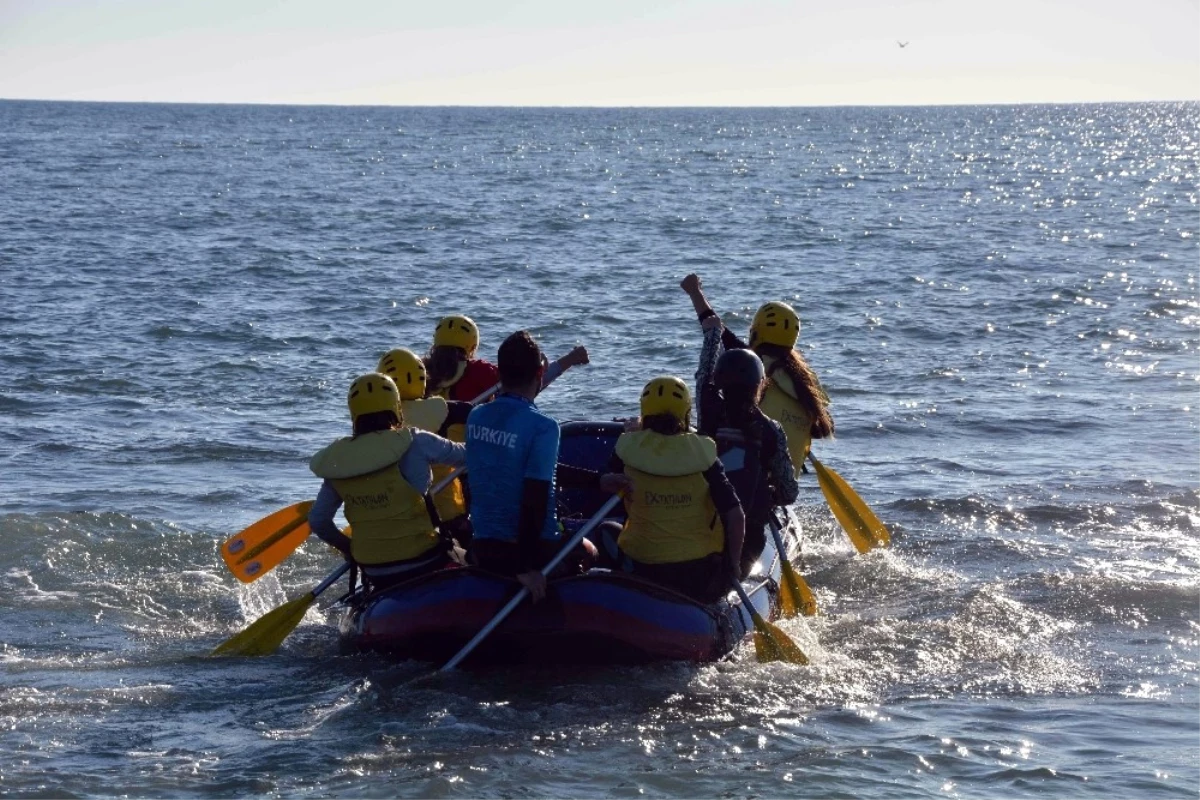 Dünya Rafting Şampiyonu Antrenör, Muğlalı Sporcuları Çalıştırıyor