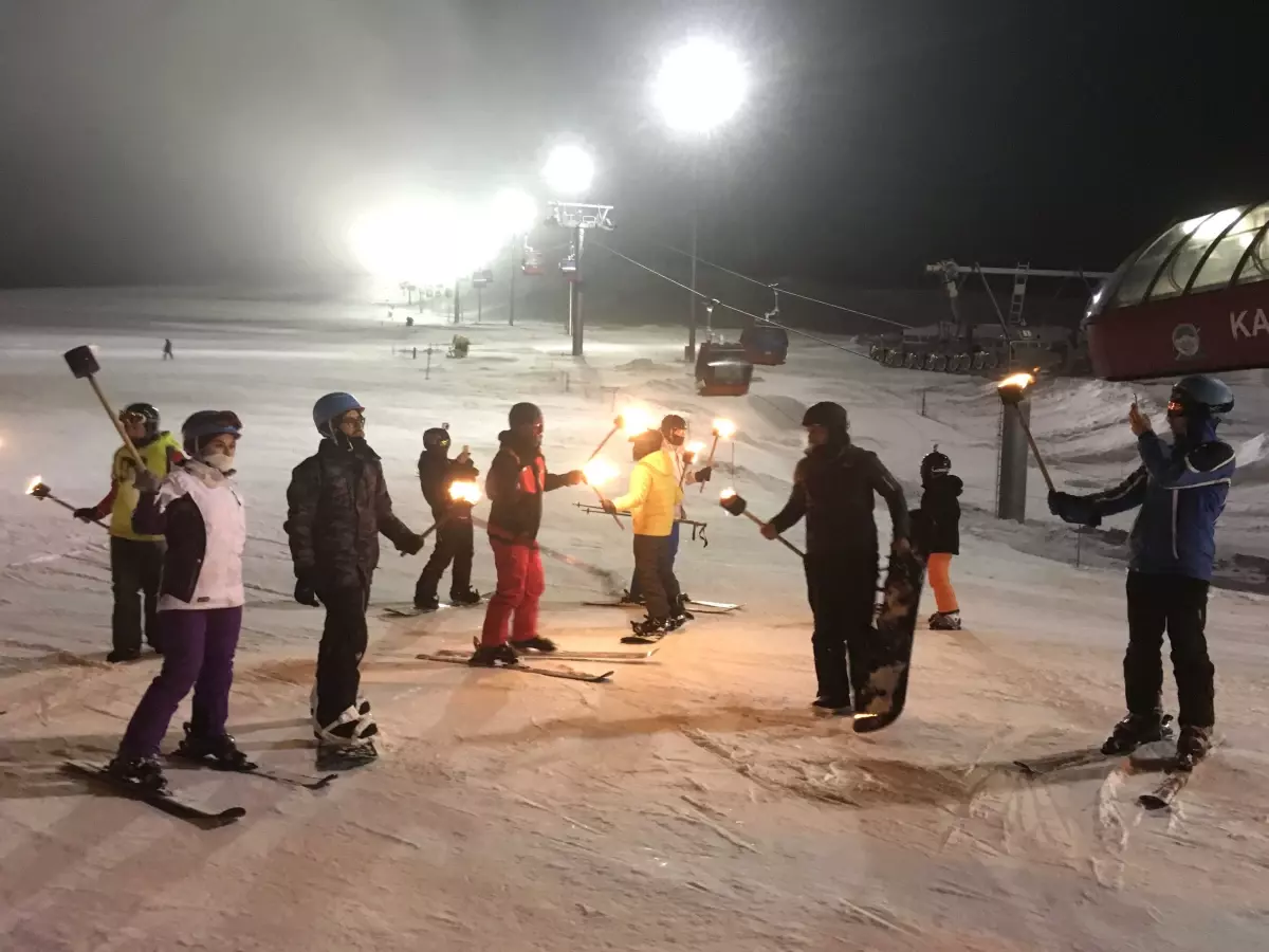 Erciyes\'te Gece Kayağı Bir Başka Deneyim