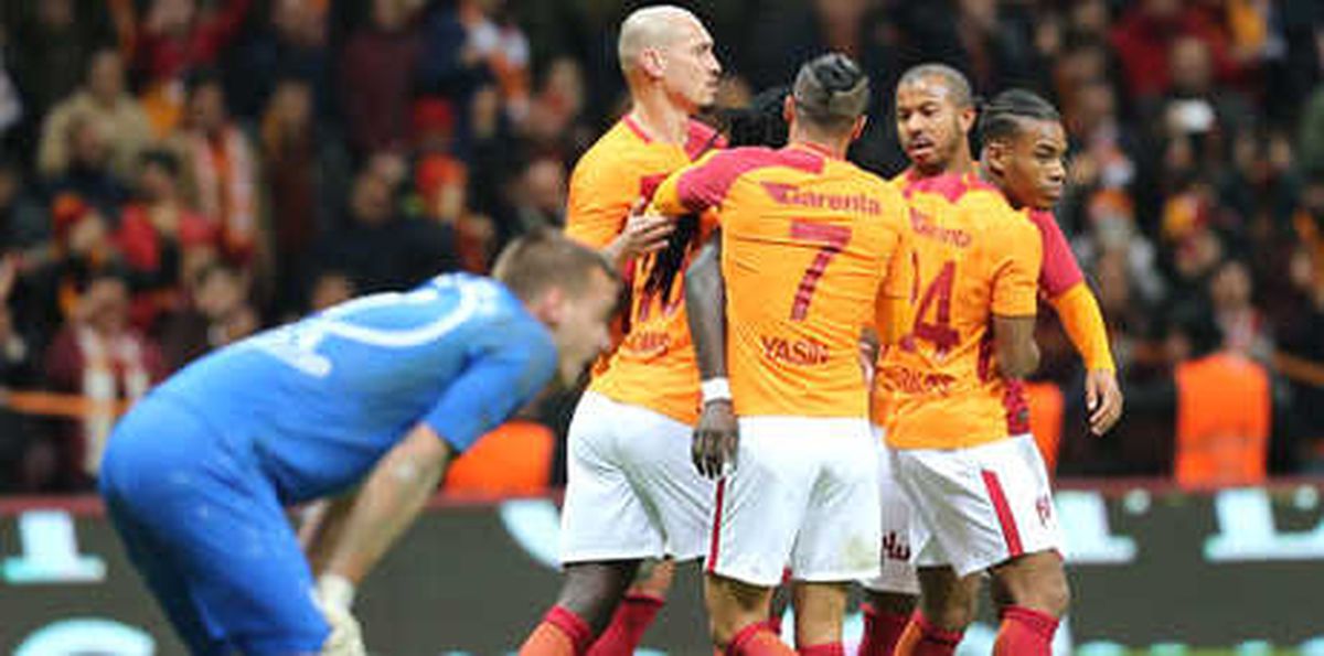 Galatasaray\'ın Rakibi Son Şampiyon
