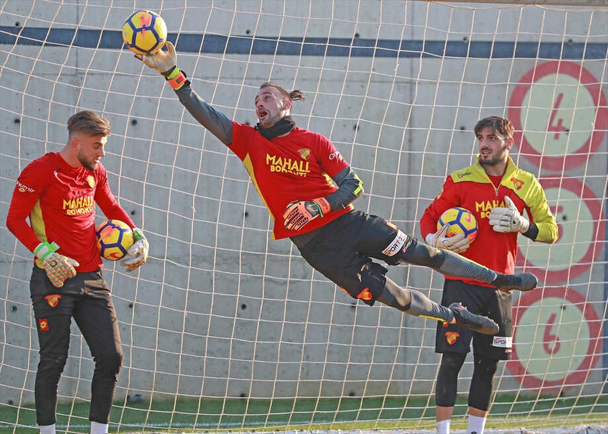 Göztepe\'de Trabzonspor Maçı Hazırlıkları