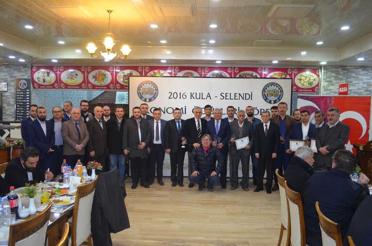 Kula ve Selendili İş Adamları Ödüllendirildi