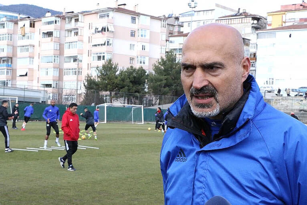 Levent Açıkgöz: "Bu Ligde Kalmak İçin Her Şeyi Vereceğiz"