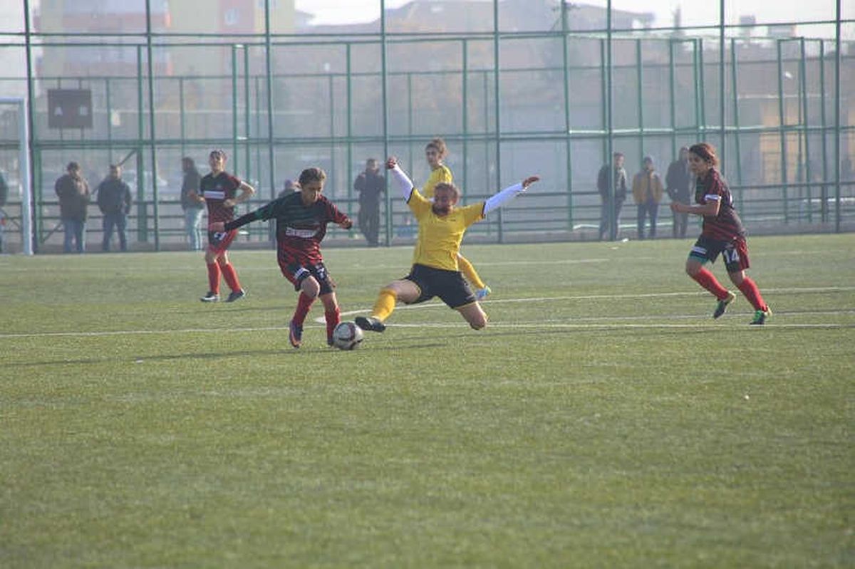 Malatya Bayanlarspor İşini Zora Soktu