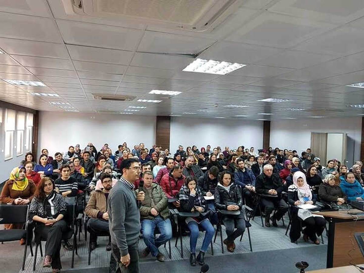 Okul Kantini Çalışanlarına Hijyen Eğitimi